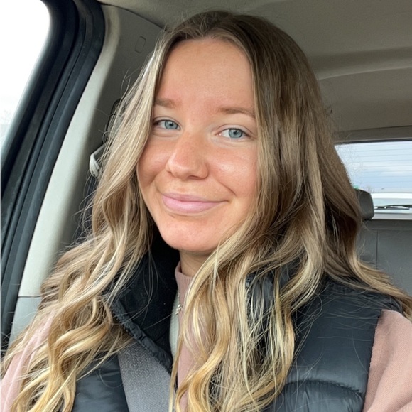 emily_carnahan